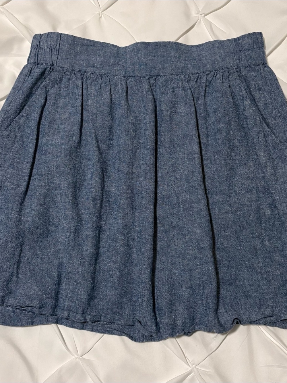 LOFT Outlet Blue Chambray Denim Pleated Pull-On Skirt, Women’s Size S